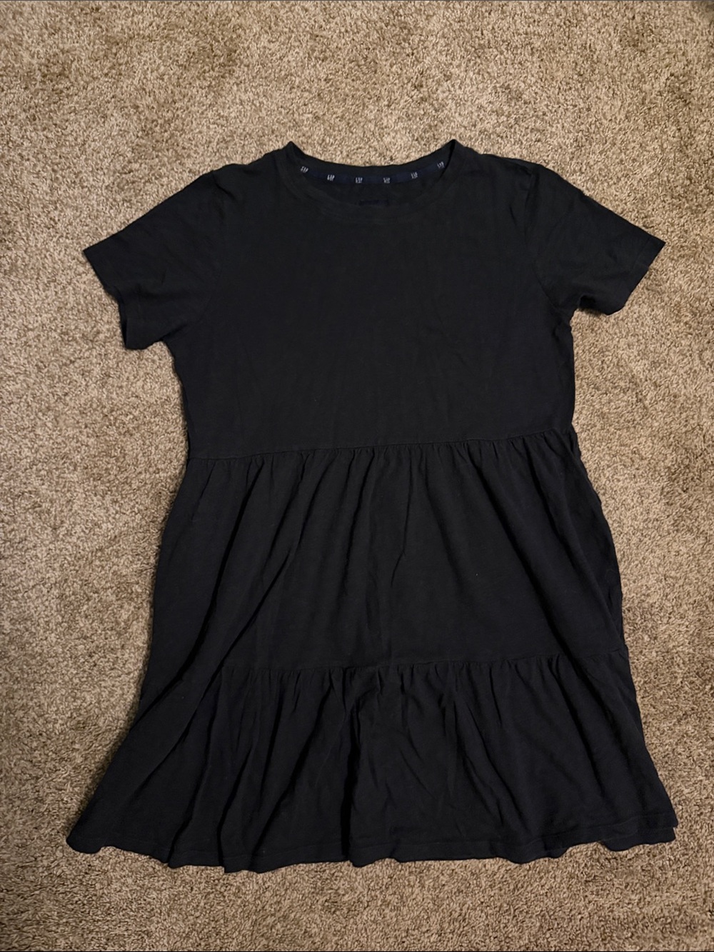 GAP Black Short Sleeve t- shirt Dress
